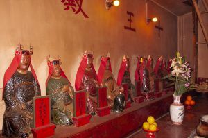 Buddhist Temple Hong Kong view 4