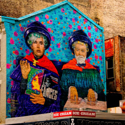 Street Scene mural Pittsburgh 2012 Street Scene mural Pittsburgh 2012